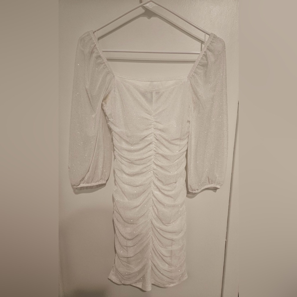 Speechless White Short Ruched Long Sleeve Dress